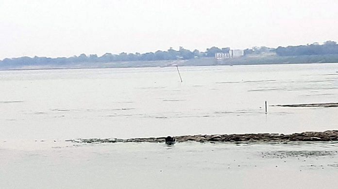 A view of the bank of river Ganga after bodies were retrieved from it at Chausa in Buxar district, on 11 May 2021| ANI Photo