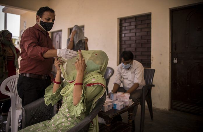 Indian Economy Faces Resilience Test Amid Risks From Virus