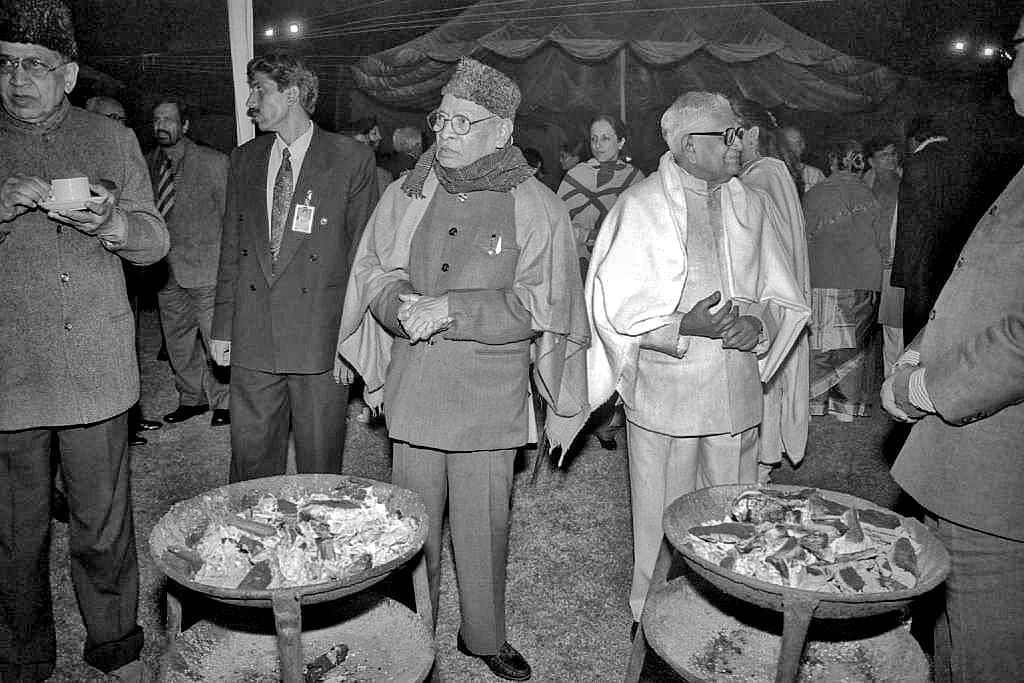 Prime Minister P. V. Narasimha Rao & President R, Venkatraman during Iftar party at Hyderabad house | Photo: Praveen Jain