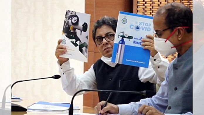 Alapan Bandyopadhyay, who served as West Bengal chief secretary, during a review meeting on Cyclone Yaas, in Kolkata on 31 May 2021 | ANI