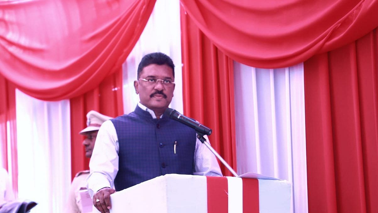 File photo of Shiv Sena MLA Pratap Sarnaik | Twitter @PratapSarnaik File photo of Shiv Sena MLA Pratap Sarnaik | Twitter @PratapSarnaik