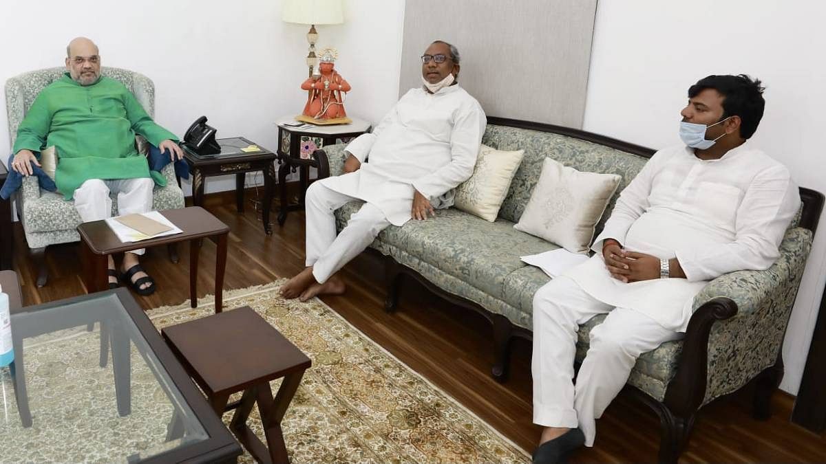 Nishad Party chief Sanjay Nishad meets Home Minister Amit Shah in Delhi on Thursday | Photo by special arrangement