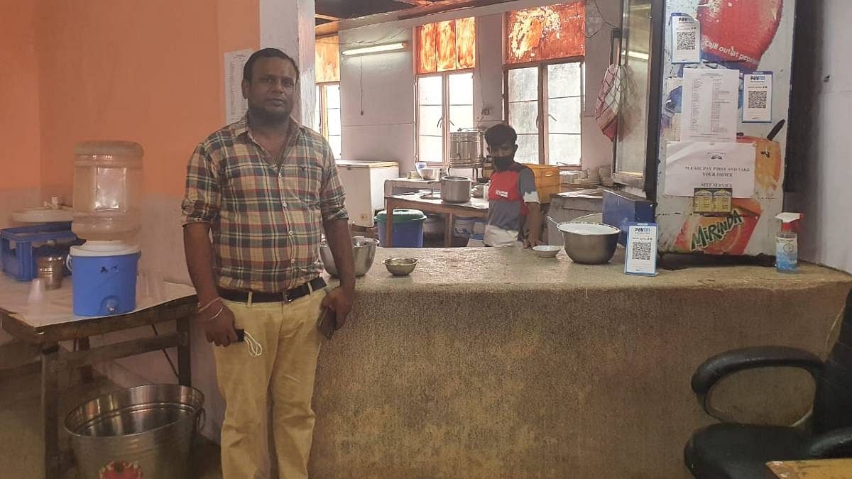 Vikas Bhushan at the canteen that used to be operated by his father before his death | Soniya Agrawal | ThePrint