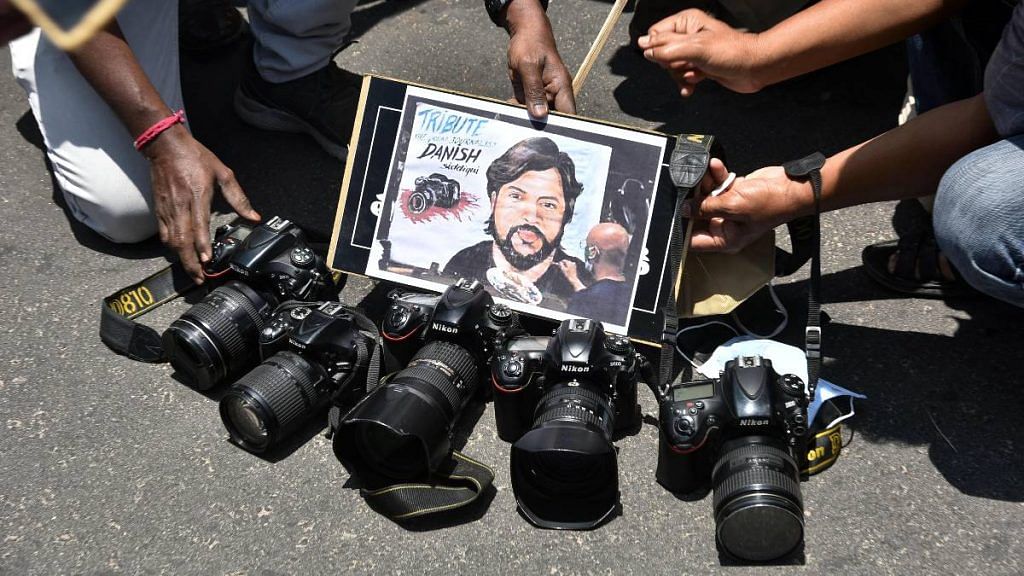 Photojournalists pay tribute to Pulitzer Prize-winning Indian photojournalist Danish Siddiqui, who was killed in Afghanistan, at the Press Club in Hyderabad on 17 July 2021 | ANI