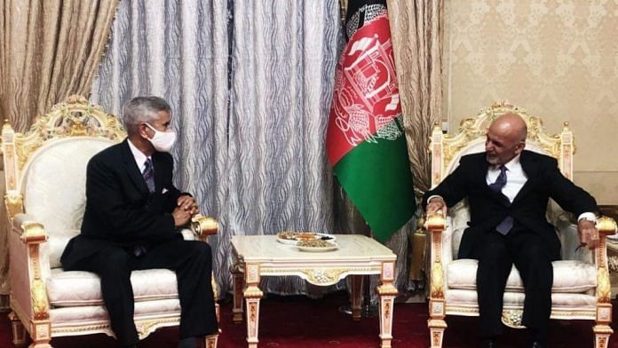Union Minister of External Affairs S. Jaishankar (left) meets Afghanistan President Ashraf Ghani (right) in Dushanbe, on 29 March 2021 | Representational Image| Twitter