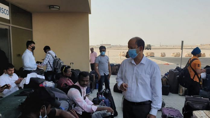 Second batch of 146 Indian national, who were evacuated from Afghanistan to Doha, being repatriated to India on 22 August 2021 | Twitter /@IndEmbDoha