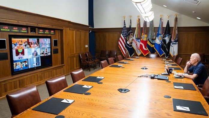 US President Biden and Vice-President Harris met with their national security team and senior officials to hear updates on Kabul, 16 Aug 2021 | Twitter/@WhiteHouse