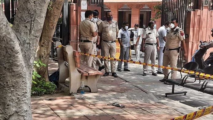 Delhi Police cordon off an area outside Supreme Court (gate number D) where a woman and a man set themselves on fire, on 16 August 2021 | ANI