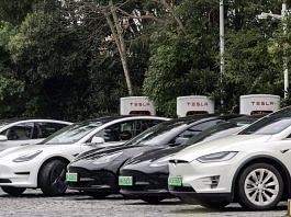Tesla Inc. electric vehicles charge at a Tesla Supercharger station in a parking lot in Shanghai, China | Representational image | Photographer: Qilai Shen | Bloomberg