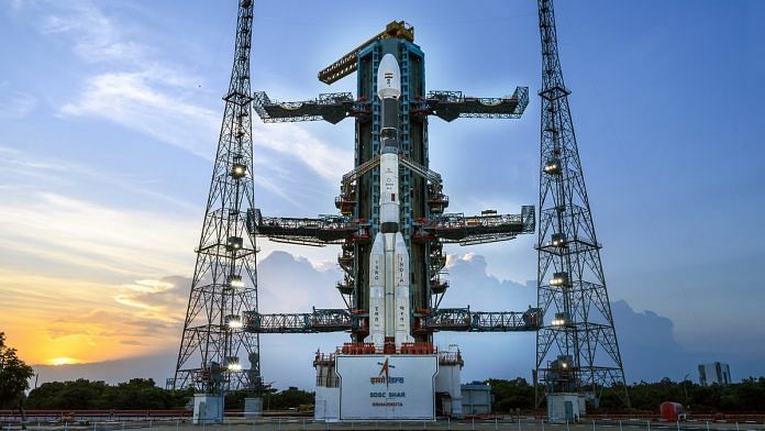 ISRO's GSLV-F10 carrying EOS-03 at the launch pad in Sriharikota. | Photo: Twitter/@isro