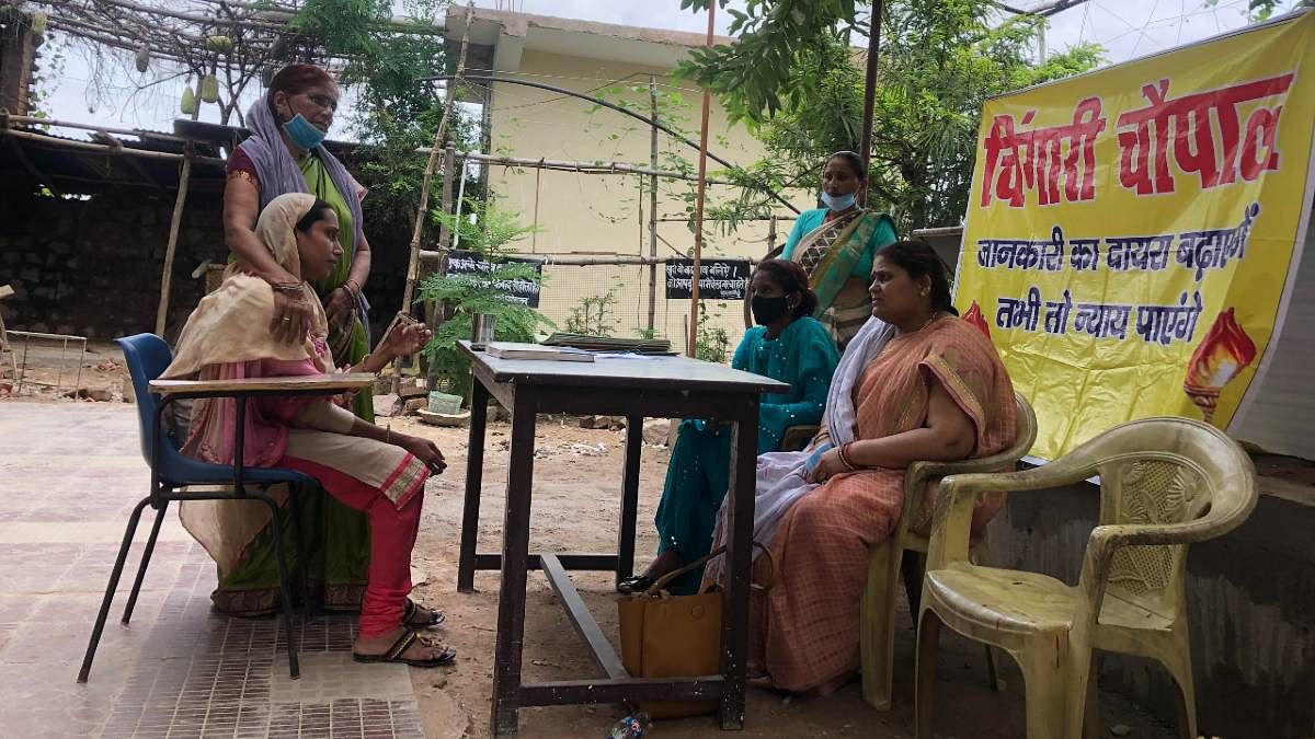 In Banda district, a women's rights group, Chingari Adalat, is encouraging women to not suffer in silence and raise their voice against abuse and injustice. Here, a domestic violence survivor narrates her story to the Chingari Adalat team.