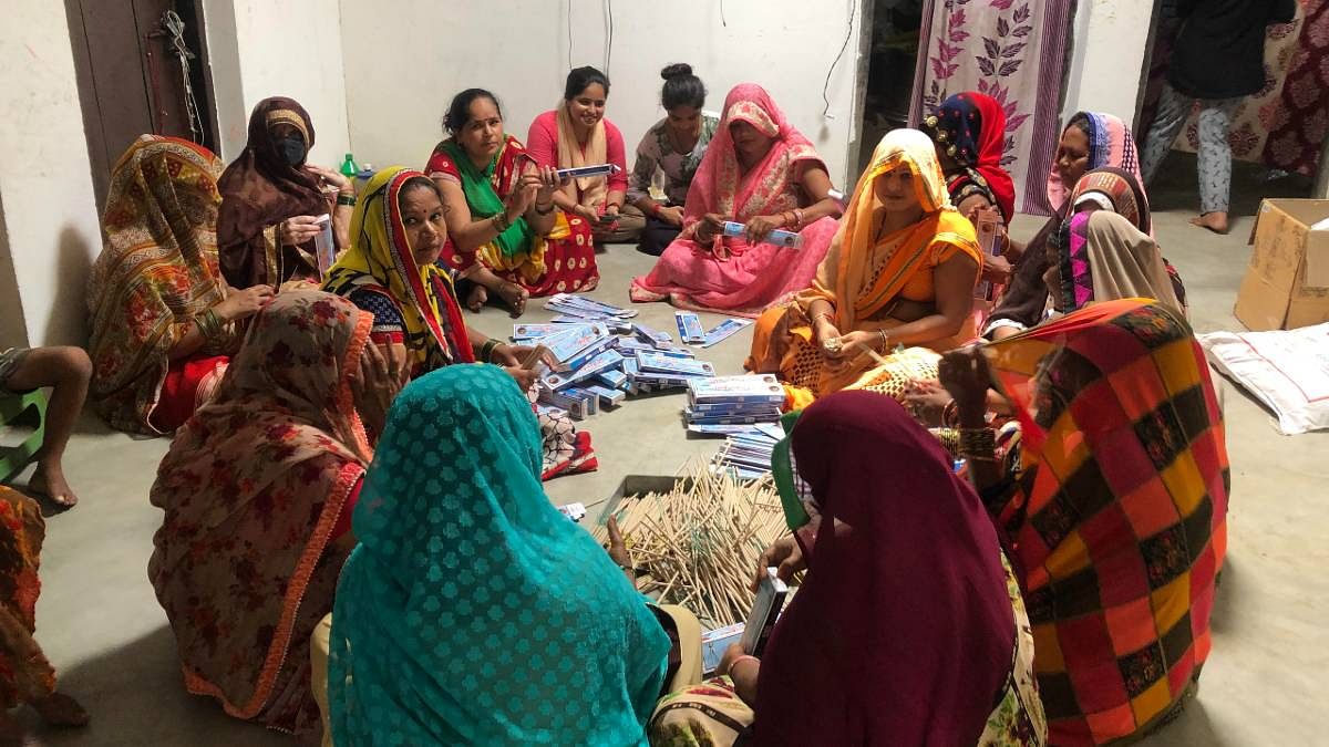 Their faces may be half-covered by their veils, but their fingers move expertly as they use the afternoon to make incense sticks for sale. In Gorakhpur's Jigina Bhion village, 18 self-help groups have given women the means to support their families, as the pandemic and lockdowns left many of their husbands jobless.