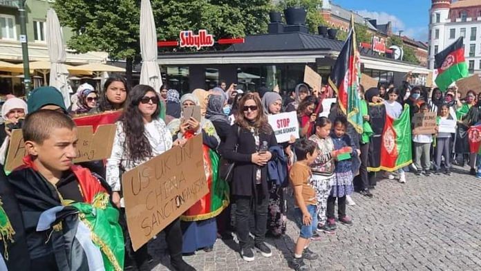 Afghans in Sweden protest against Pakistan | Twitter/@LaibaYousafzai6