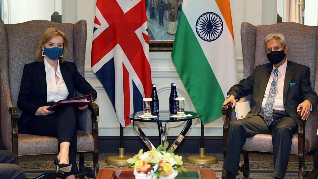 India's External Affairs Minister S. Jaishankar (right) meets his United Kingdom counterpart Elizabeth Truss in New York | Photo: ANI via @DrSJaishankar/Twitter