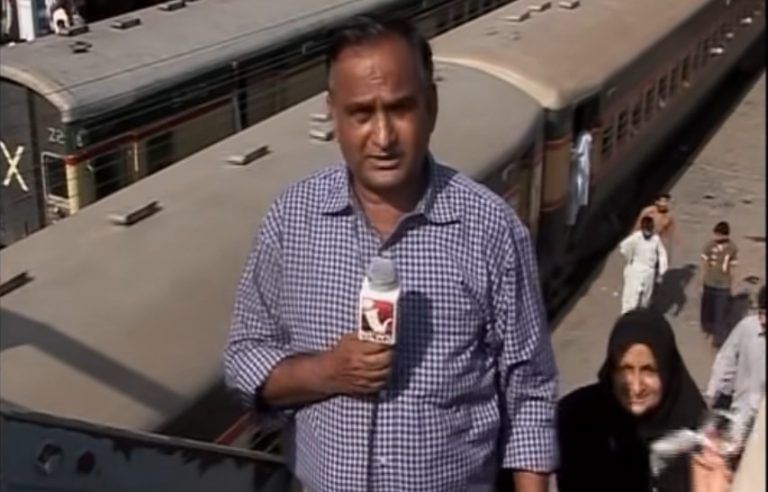 New Chand Nawabs reporting from the ground in Pakistan—from PM’s bath tub to donkey heights