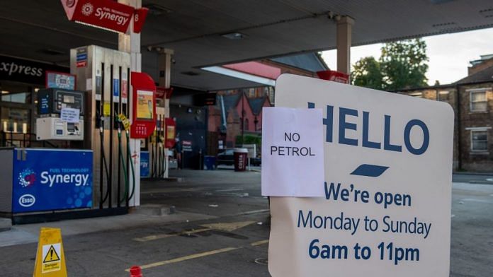 An Esso garage in Lewisham has no petrol available, in London, on 26 September 2021 | Photo: Chris J Ratcliffe | Getty Images via Bloomberg
