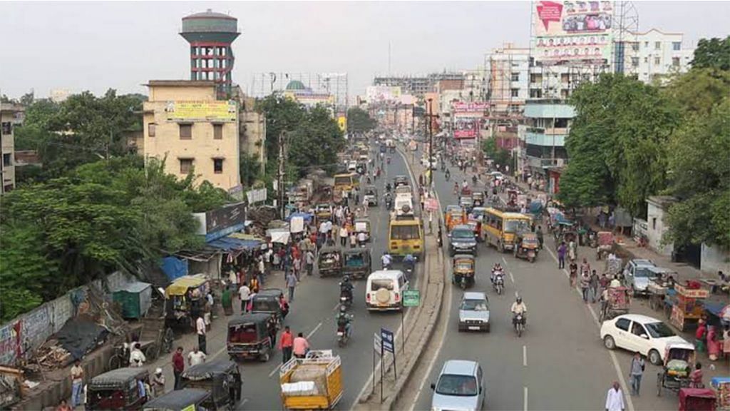 This Patna street was featured in a story on PatnaBeats, about the launch of the Bihar capital’s odd-even parking on 2 November 2016 | Twitter