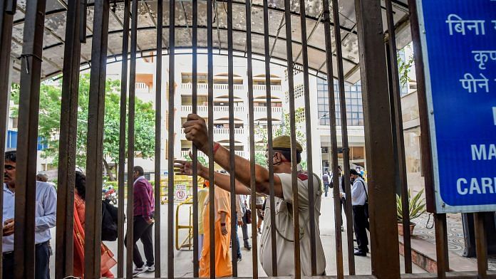 Police personnel outside the Rohini Court in New Delhi, on 24 September 2021 | PTI Photo