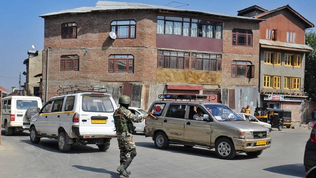 Security personnel in Srinagar | Suraj Singh Bisht | ThePrint
