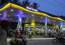 Motorists approach s a Bharat Petroleum Corp. petrol station in Chennai, India, on 1 July 2021| Representational image| Photographer: Dhiraj Singh/Bloomberg