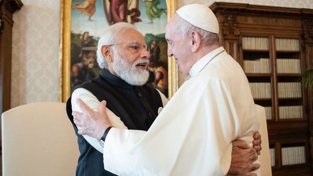 A picture of the meeting between Pope Francis and Narendra Modi. | Photo Credit: Twitter/@narendramodi