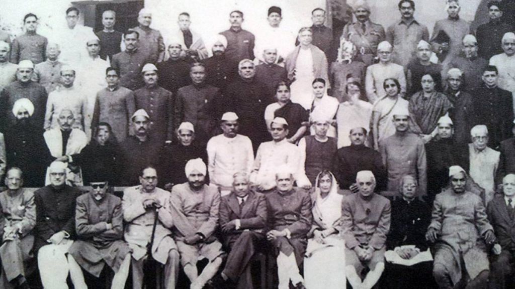 Members of India's Constituent assembly | Wikimedia Commons