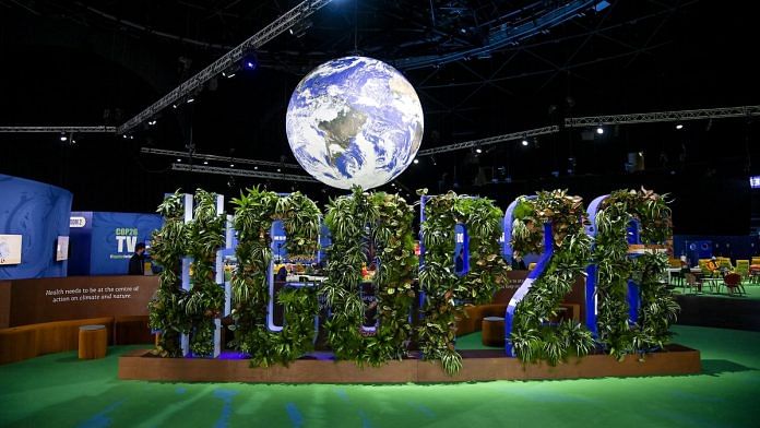 The COP26 Globe. | Photo: Flickr/COP26/Karwai Tang