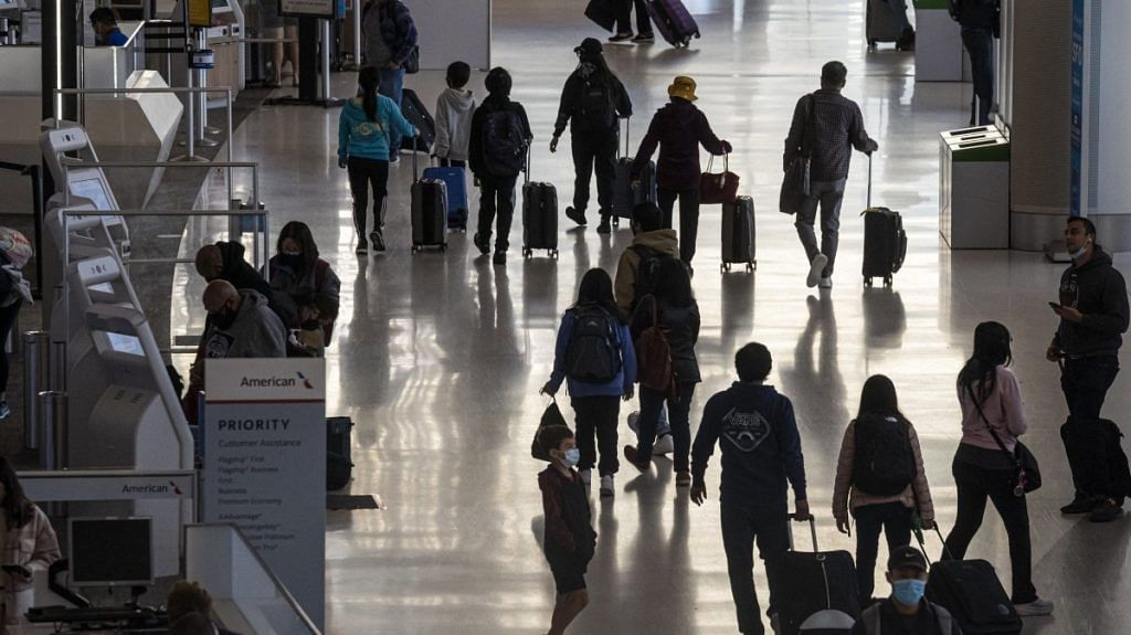 Travellers at San Francisco International Airport | Representational image | Bloomberg