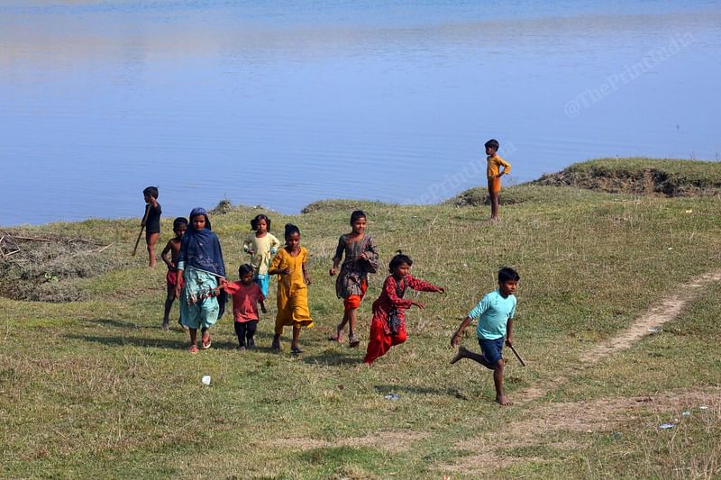 Children's playing near Saryu Nahar Pariyojna | Photo: Praveen Jain| ThePrint