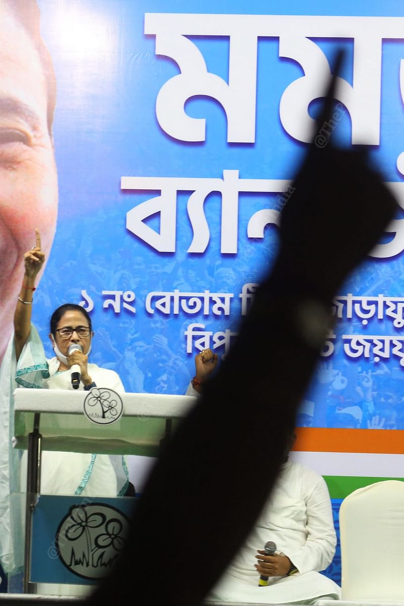 CM Mamata Banerjee addressing her last election rally at Jadu Babu Bazaar Sunday | Photo: Praveen Jain | ThePrint