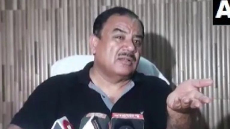 Uttarakhand minister Harak Rawat walks out of cabinet meeting, threatens to resign