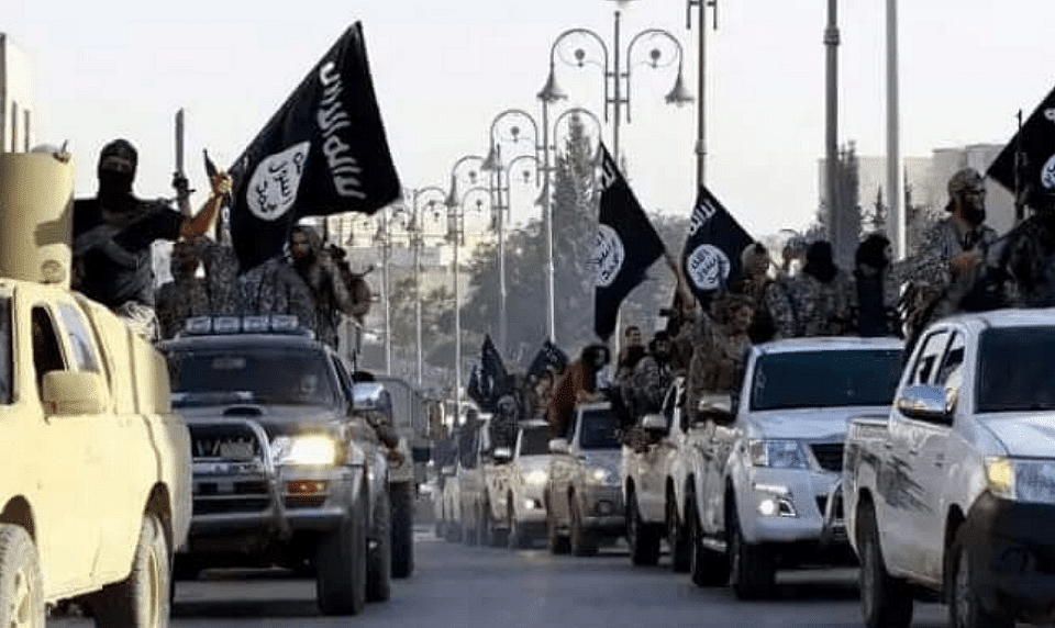 An ISIS convoy (Representational image) | Twitter/@Intlatm