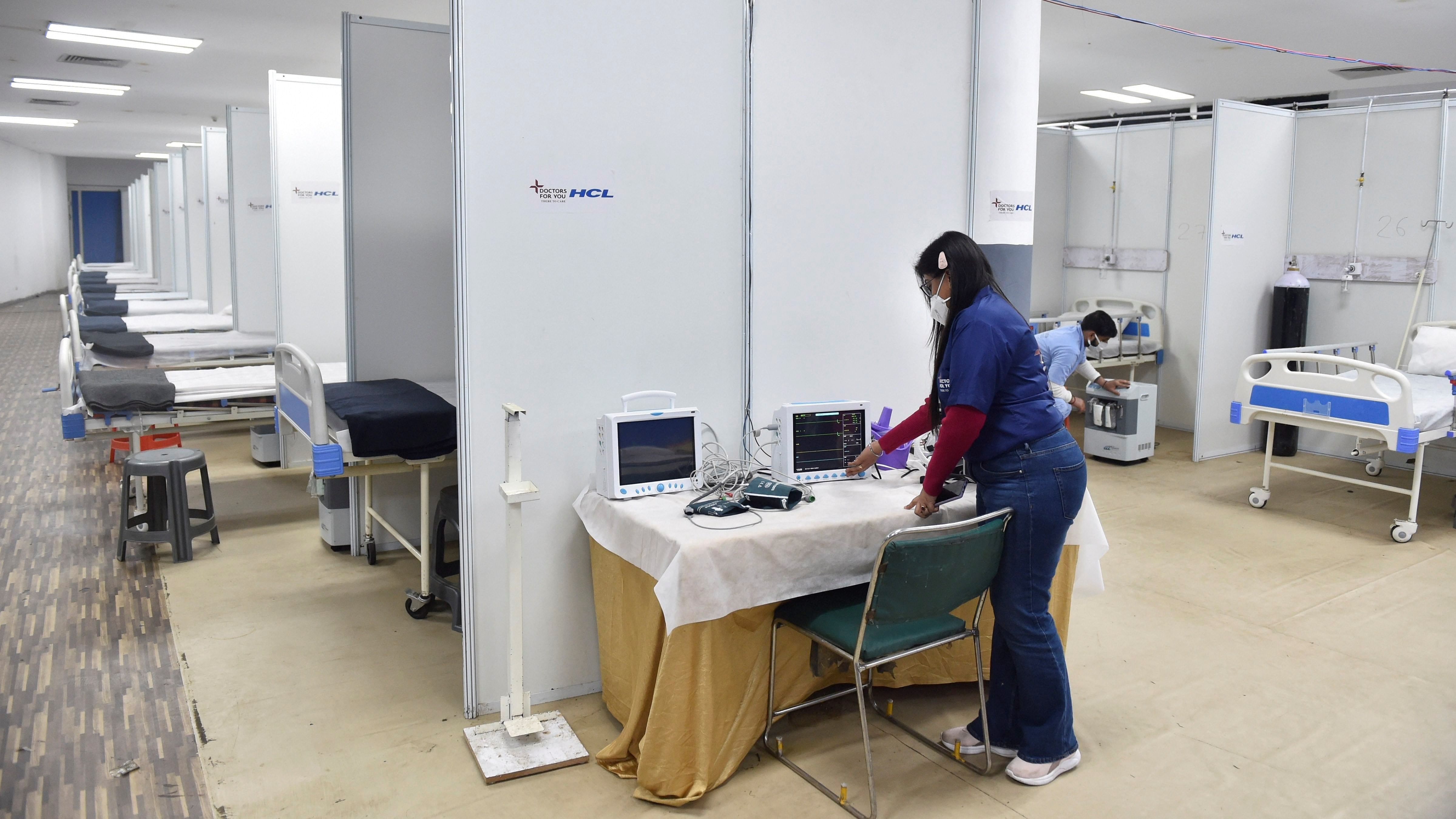 India's Omicron tally crosses 150, most infections detected in Maharashtra,  Delhi