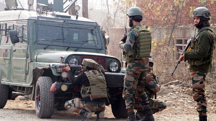 Army personnel stand guard near an encounter site in J&K's Kulgam district | Representational image | ANI photo