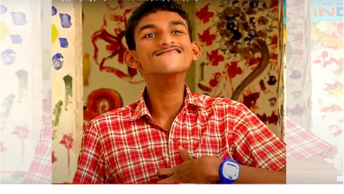 A school student with the iGest Device, developed by IIT Madras Researchers | IIT Madras