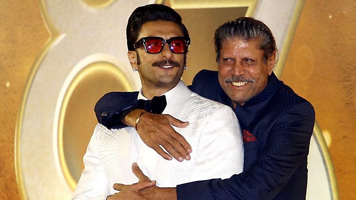 Bollywood actor Ranveer Singh with former cricketer Kapil Dev at the screening of the movie '83', in Mumbai on 22 December. | Photo: ANI