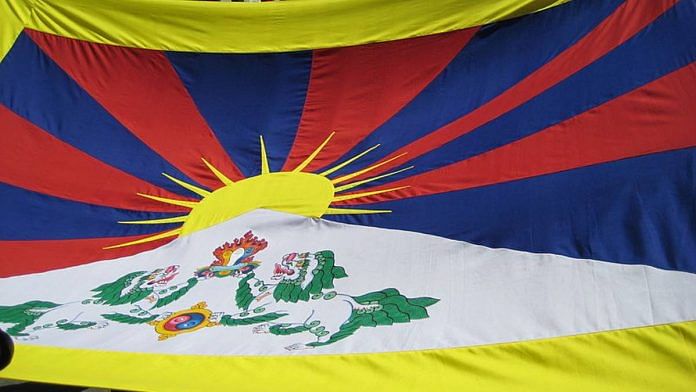Tibetan flag. | Wikimedia Commons