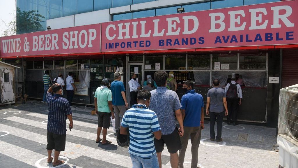 People seen outside liquor shops during the second phase of Covid unlocking in New Delhi | Representational image | ANI photo