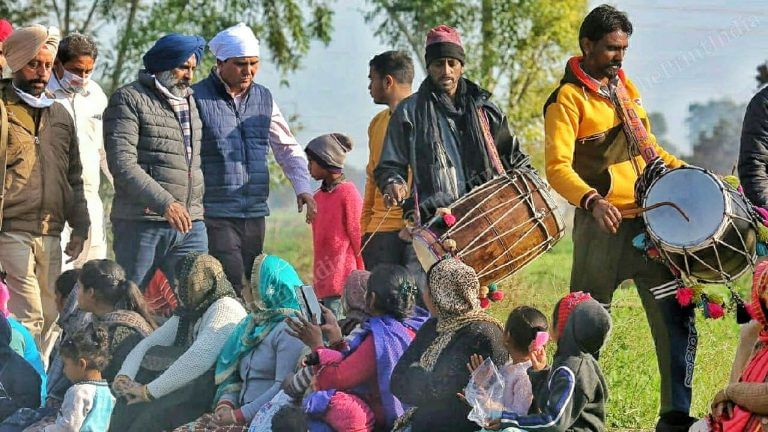 Hockey legends turned candidates hit streets in Jalandhar Cantonment as campaign fever starts