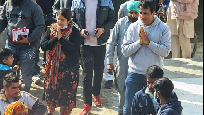 File photo of Congress candidate Malvika Sood campaigning with her brother, actor Sonu Sood, in Khukhrana village, Moga | Praveen Jain | ThePrint