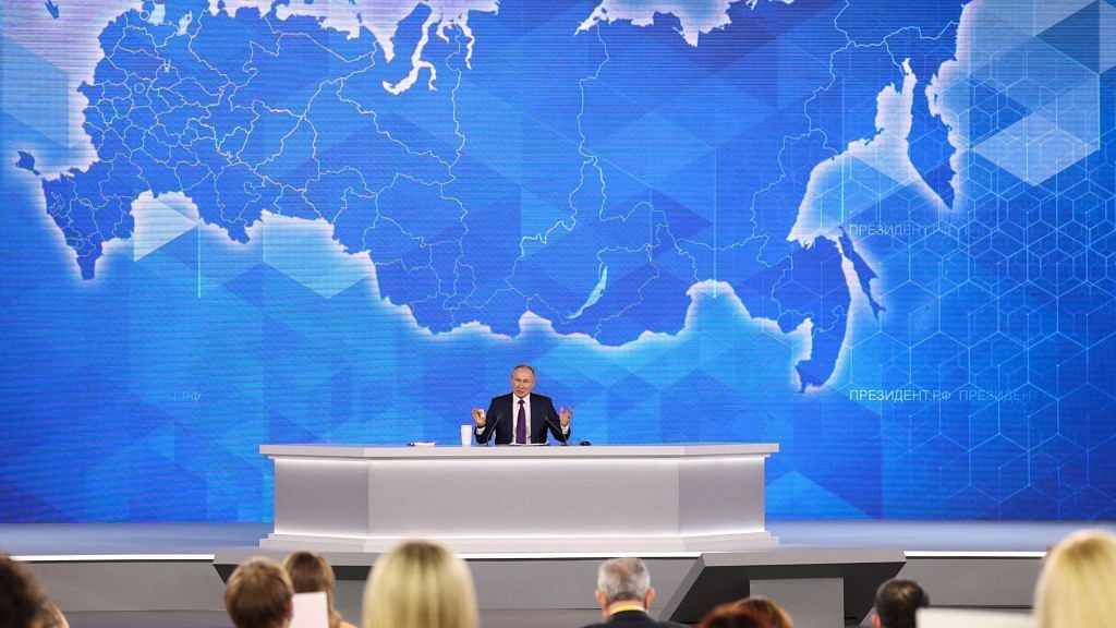 File photo of Russian President Vladimir Putin in Moscow | Photo: Andrey Rudakov | Bloomberg