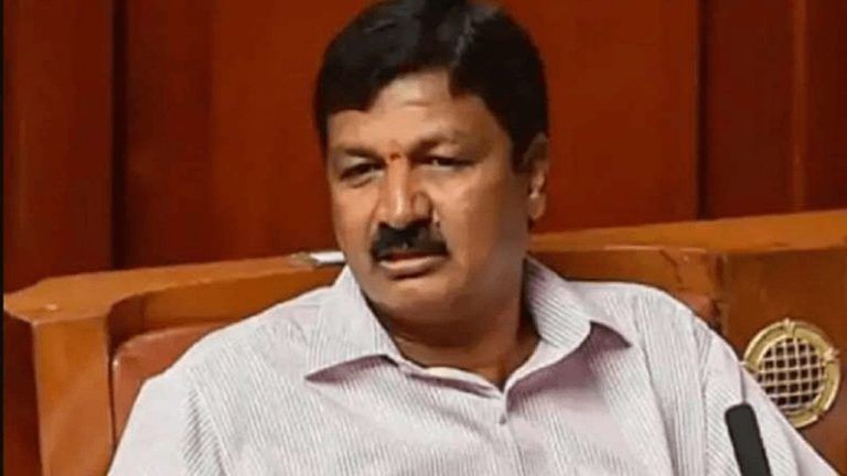 After Reddy brothers, it’s Jarkiholis. But many Karnataka BJP leaders are upset by their rise