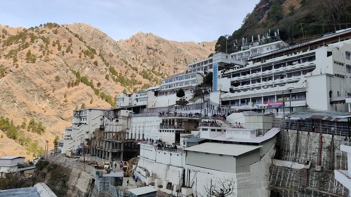 How 'overcrowding', no contingency & chaos after scuffle led to Vaishno Devi  shrine stampede