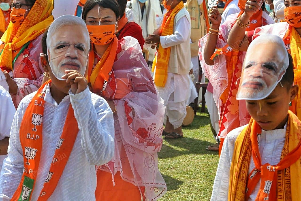 Modi supporters wearing mask | Photo: Praveen Jain | ThePrint