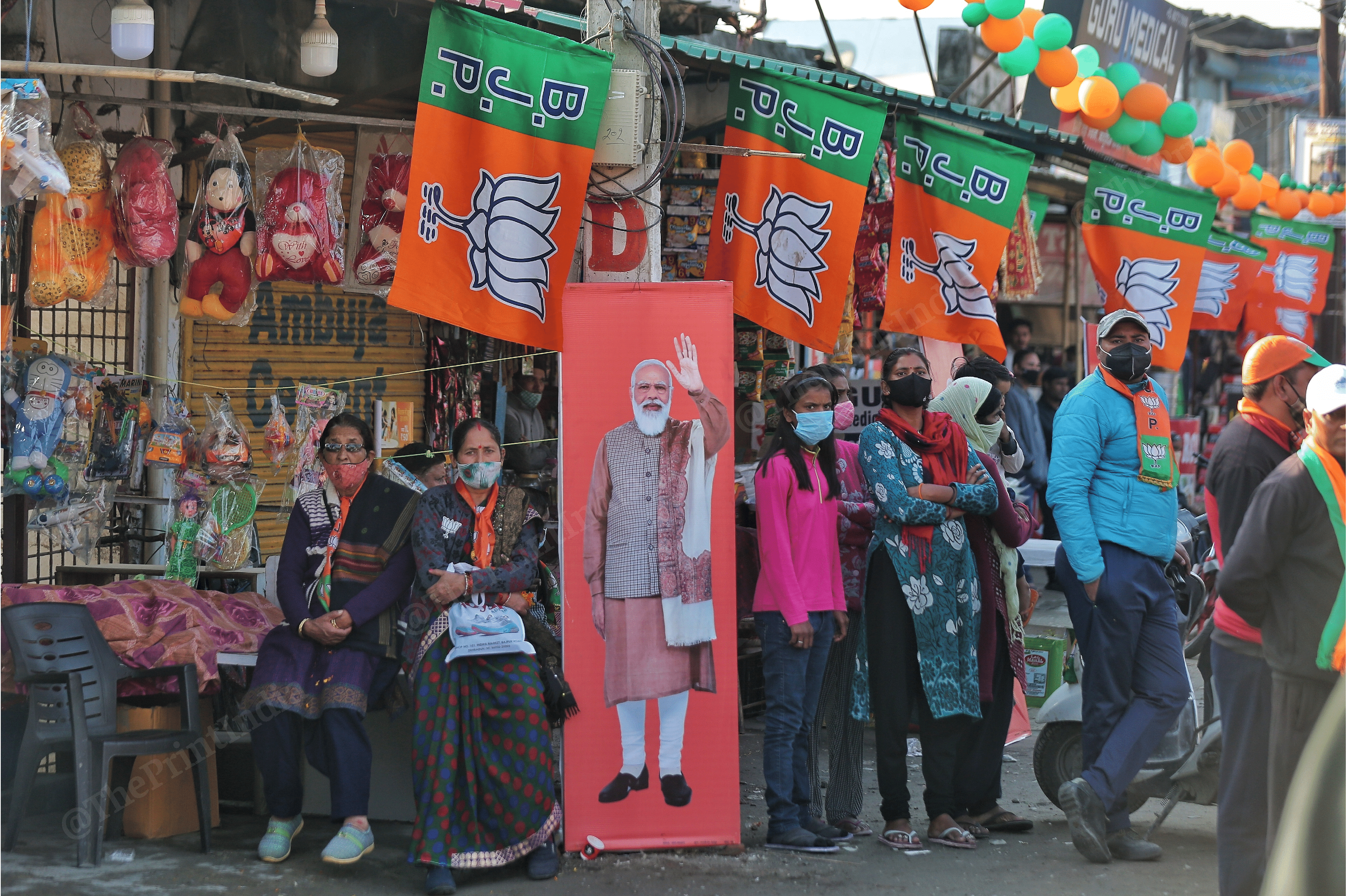 Uttarakhand markets and roads were seen decorated with flags and balloons | Photo: Suraj Singh Bisht | ThePrint