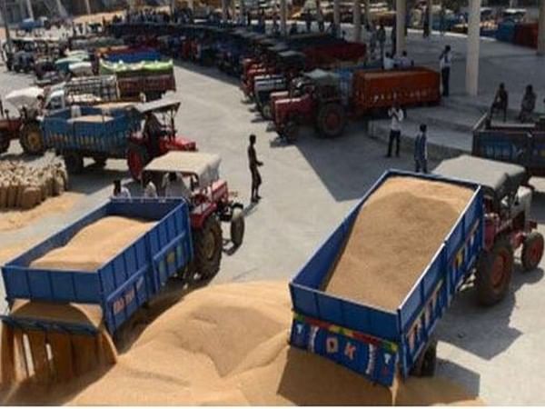 India's GDP growth slows to 5.4 per cent in Q3 India's GDP growth slows to 5.4 per cent in Q3