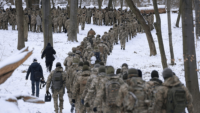 File photo of Kyiv Territorial Defence unit train in a forest in Kyiv, Ukraine on 22 January 2022 | Representational image | Photo: Bloomberg