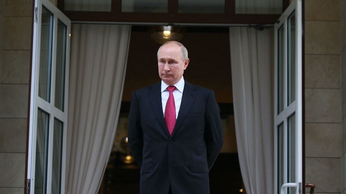 Putin says he does not plan to 'restore empire