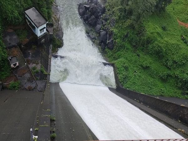 Kerala seeks review of 2014 judgement on Mullaperiyar dam issue, demands new dam 