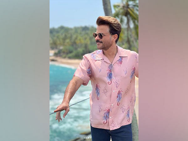 Anil Kapoor shares glimpse from his Sri Lanka's shoot